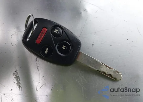 2011 Honda Accord 2.4 Se z USA, uszkodzony, nr VIN 1HGCP2F61BA009630